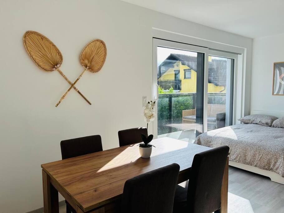 Sunny Modern Apartment With Balcony - Free Parking Wien Exteriör bild
